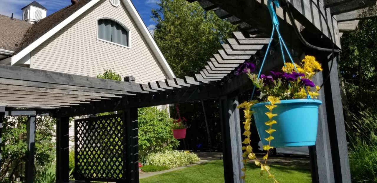 Silver Star Bed And Breakfast バーノン エクステリア 写真